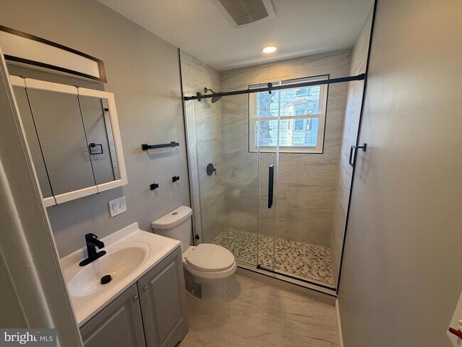 Building Photo - 234 N Coal St