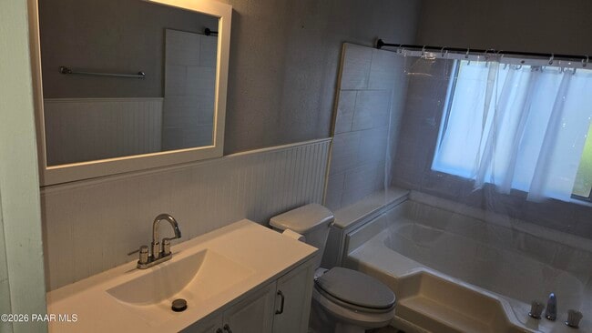 Building Photo - 10330 Manzanita Trail