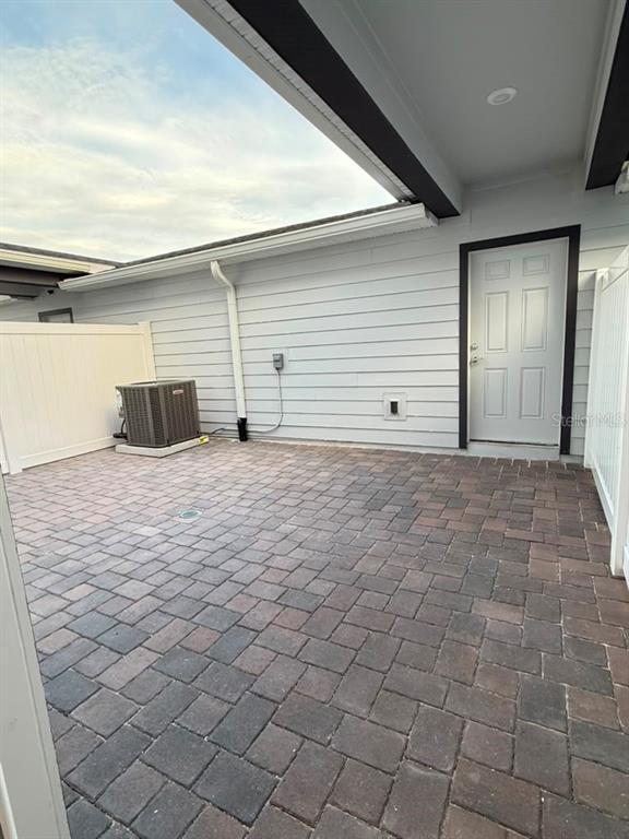 Building Photo - 4608 ORCHARD VIEW Aly