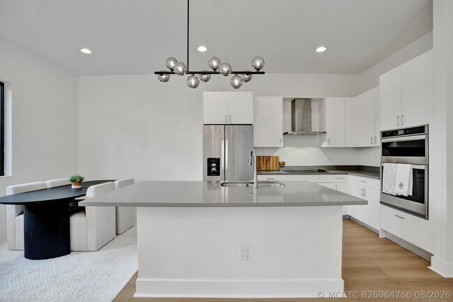 Building Photo - 13145 Addilyn Ct