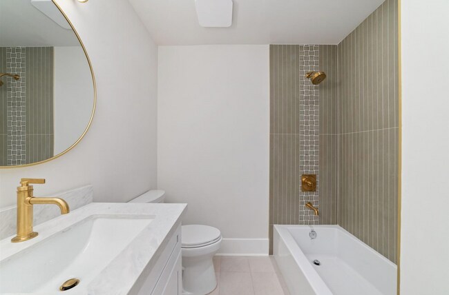 Building Photo - 1830 Locksford St