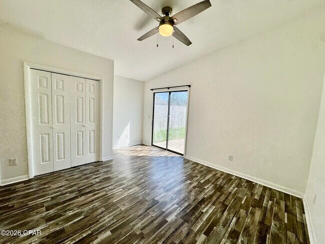Building Photo - 8131 Sunset Ave