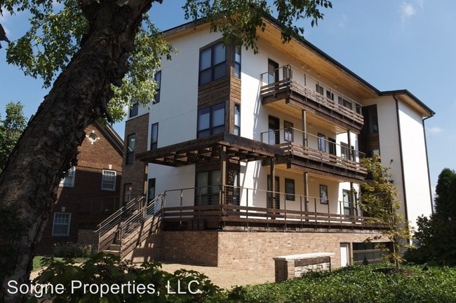 Building Photo - 5017 Grand Ave