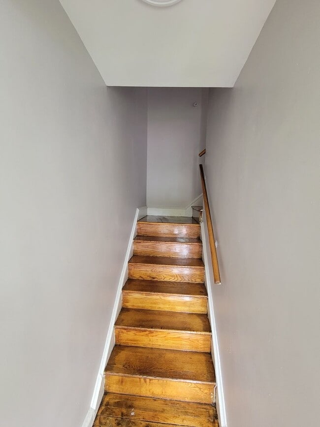 Building Photo - 3315 Indian Queen Ln