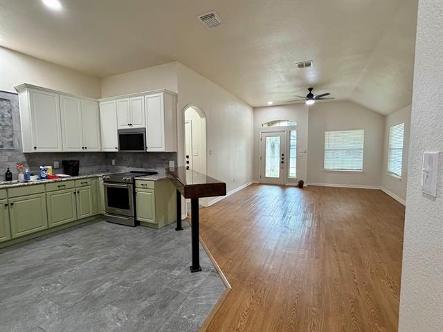Building Photo - 1001 Roberts Bend Ct