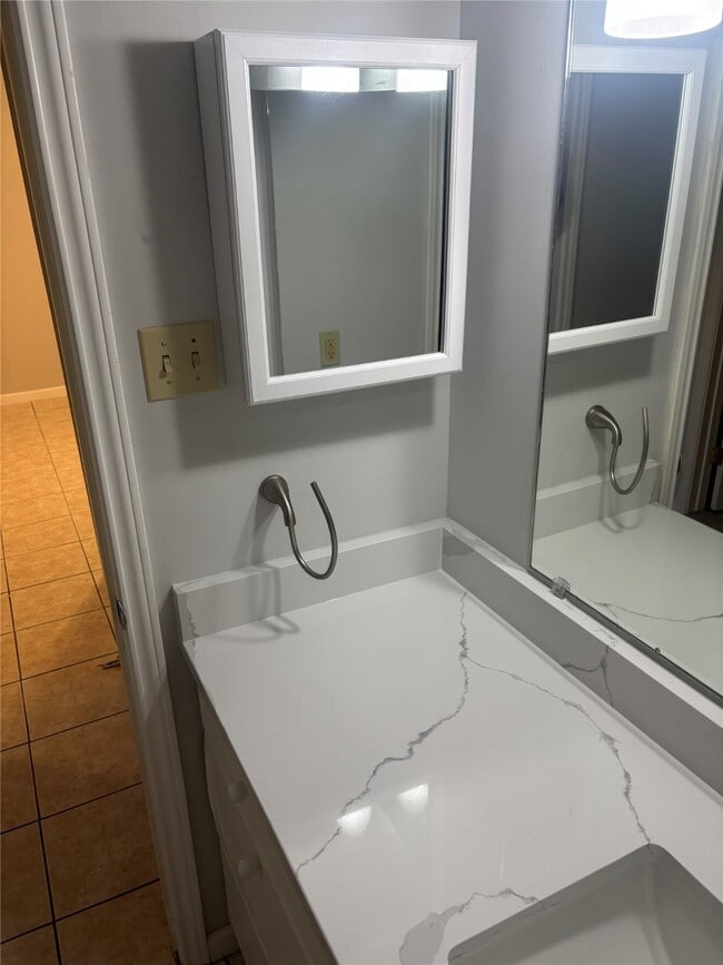 Building Photo - 14333 Memorial Dr