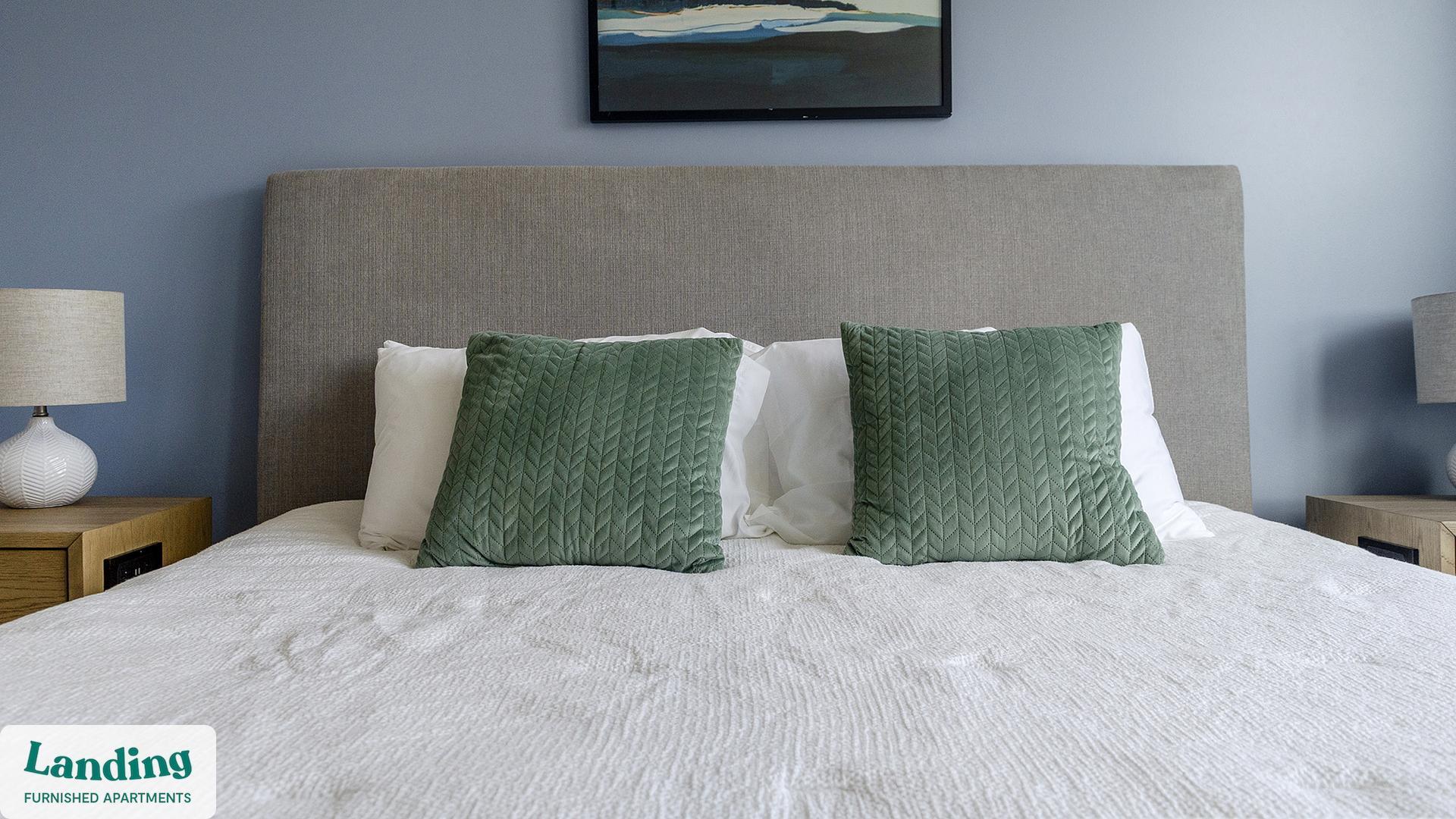 Building Photo - 650 N Main St