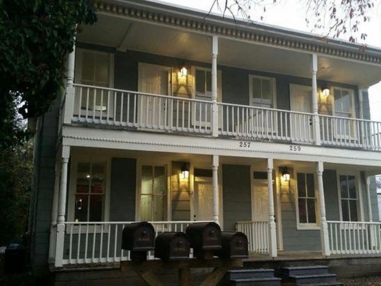 Primary Photo - 259 Chautauqua Ave