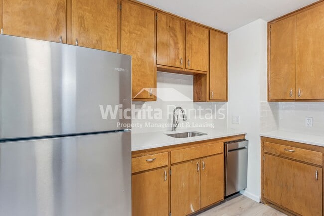 Building Photo - Coming soon!