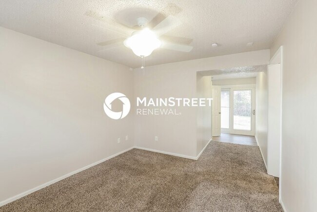 Building Photo - 3 Bedroom Pet-Friendly Home in INDEPENDENC...