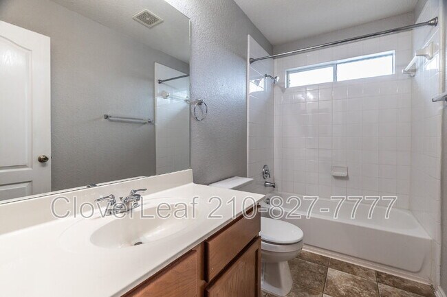 Building Photo - 6211 Big Bend Cove