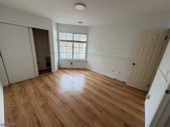 Building Photo - 94 Wescott Rd