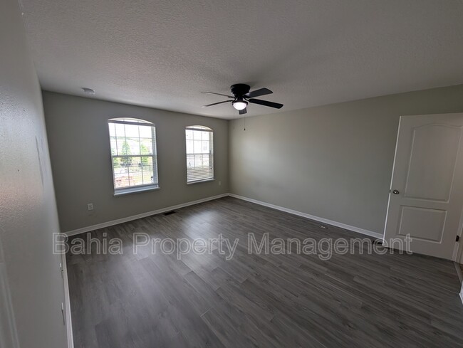 Building Photo - 4547 Ashburn Square Dr
