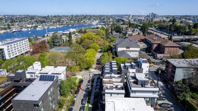 Building Photo - ULTRA-MODERN Townhome w/AC and Views in the Heart of Eastlake!