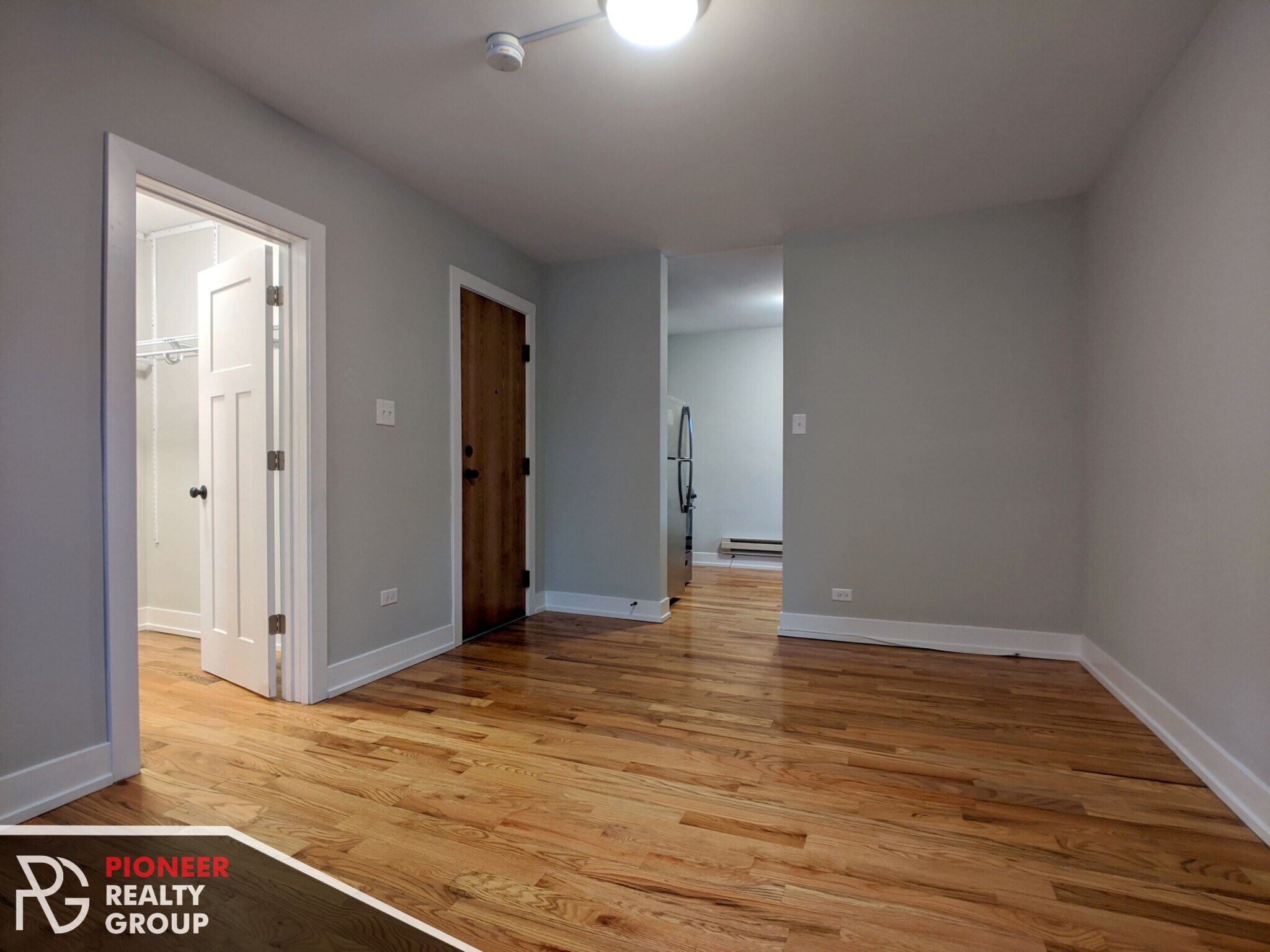 Building Photo - 2812 N Mildred Ave