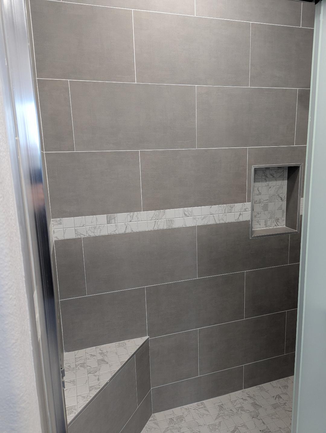 Fully tiled shower - 327 E Palomar St
