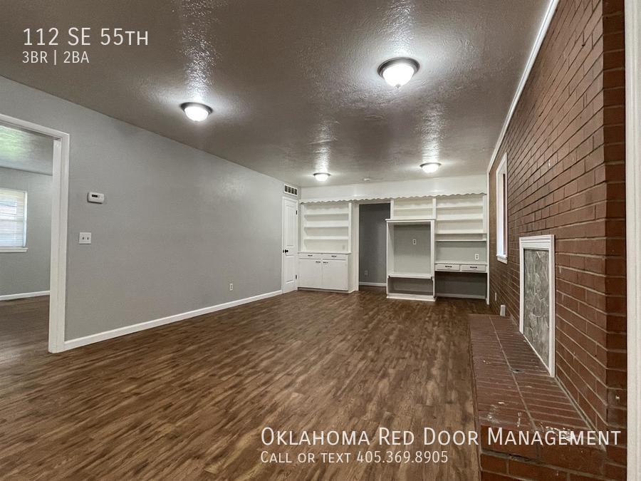 Building Photo - 112 SE 55th St
