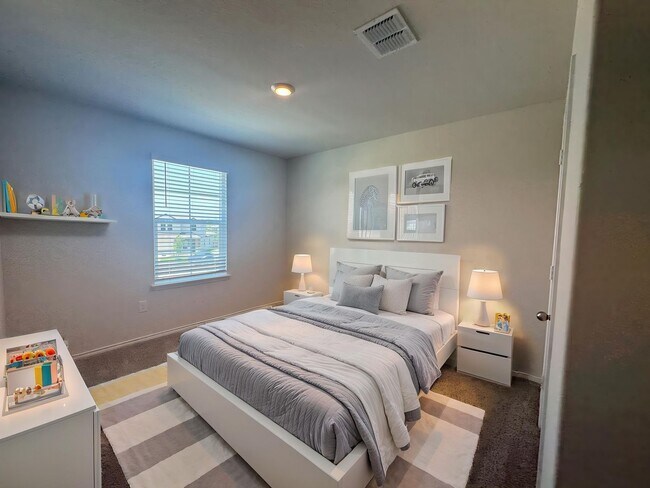 Building Photo - BRAND NEW  |  CUL-DE-SAC  |  PRIVACY/NO NE...