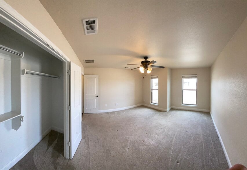 Bedroom 3 - 6922 Ranch Hand Dr