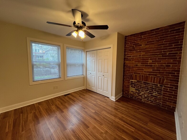Building Photo - 6368 Morrowfield Ave