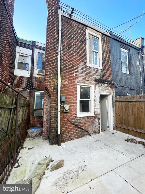 Building Photo - 3417 Hartville St