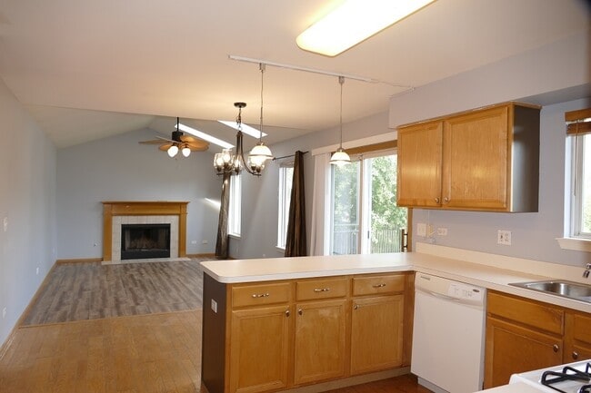 Building Photo - 2551 Smithfield Ln