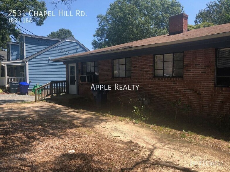 Primary Photo - 2531 Chapel Hill Rd