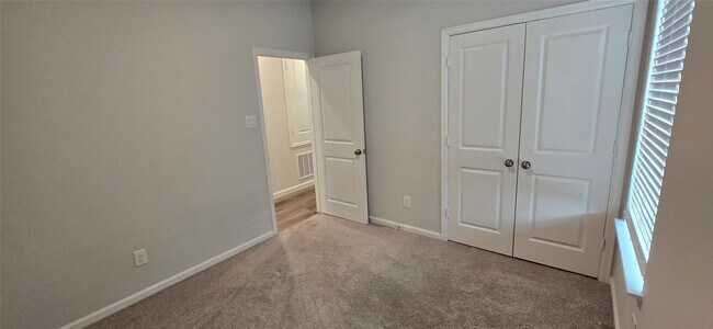 Building Photo - 16834 Pandora Wy