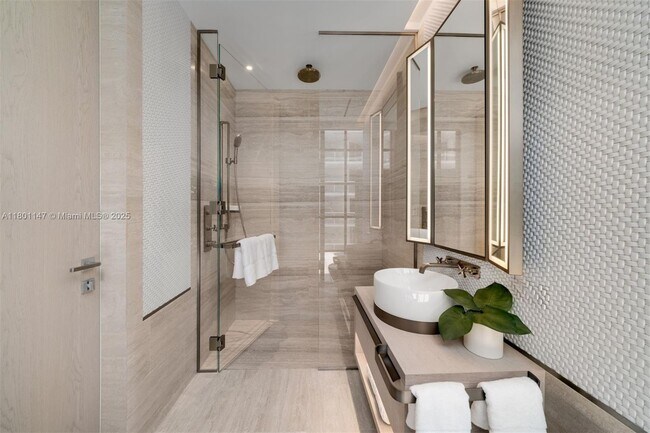 Building Photo - 8955 Collins Ave