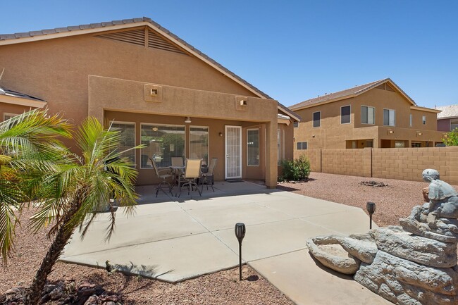 Building Photo - Great Furnished  Rental in Augusta Ranch f...