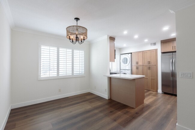 Building Photo - 21901 Lassen St