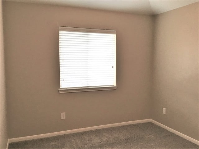 Building Photo - 21655 Falvel Lake Dr