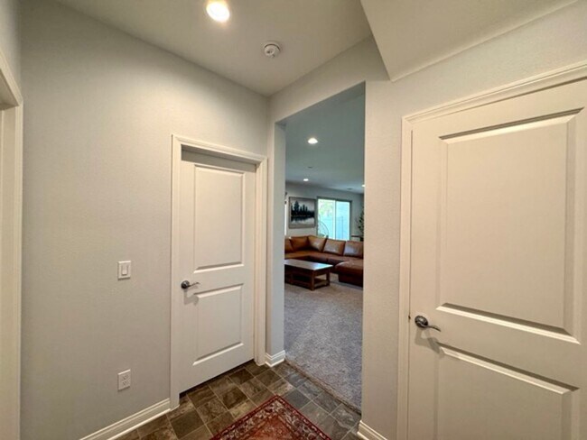 Building Photo - Welcome to this stunning two-story home lo...