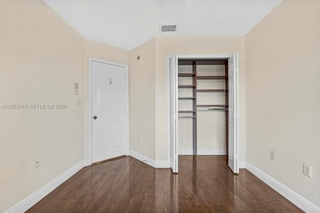 Building Photo - 11462 NW 48th Terrace