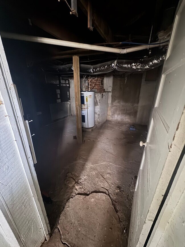 Building Photo - Furnished 3 Bedroom Home in Waynesville, MO! - Short Term Availability