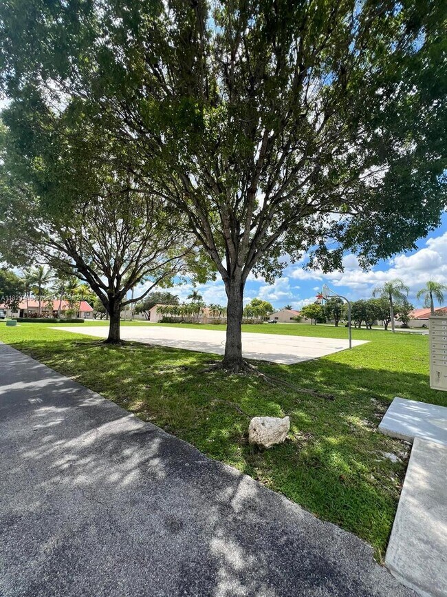 Building Photo - 14711 SW 61st Terrace