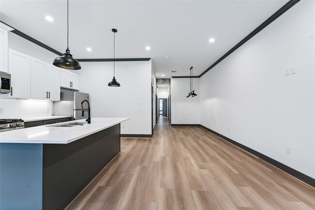 Building Photo - 7038 Smilax St