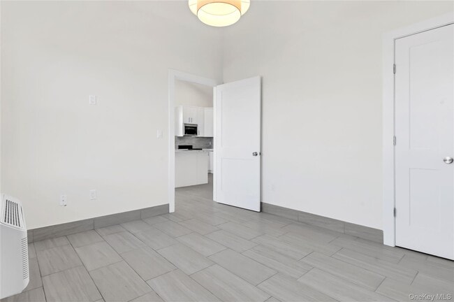 Building Photo - 18-20-20 4th Ave