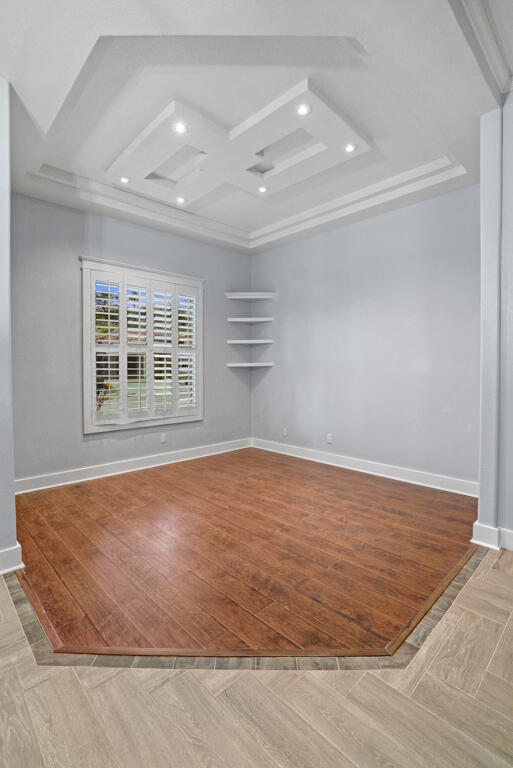 Building Photo - 6464 Snowheights Ct