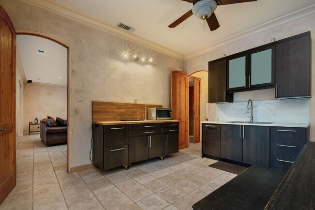 Kitchen picture one - 18874 Meadowlark Ct