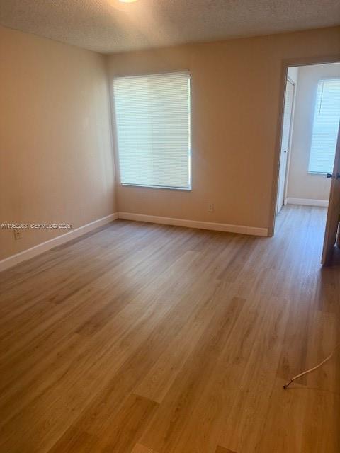 Building Photo - 565 Vista Isles Dr