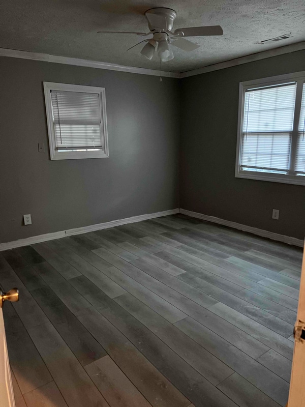 Building Photo - 113 Rogers St