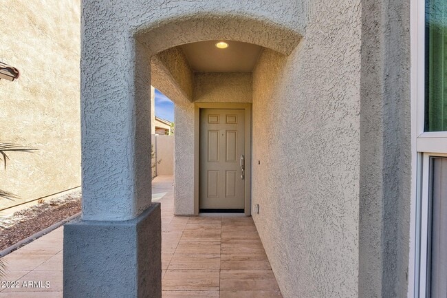 Building Photo - 10807 W El Cortez Pl