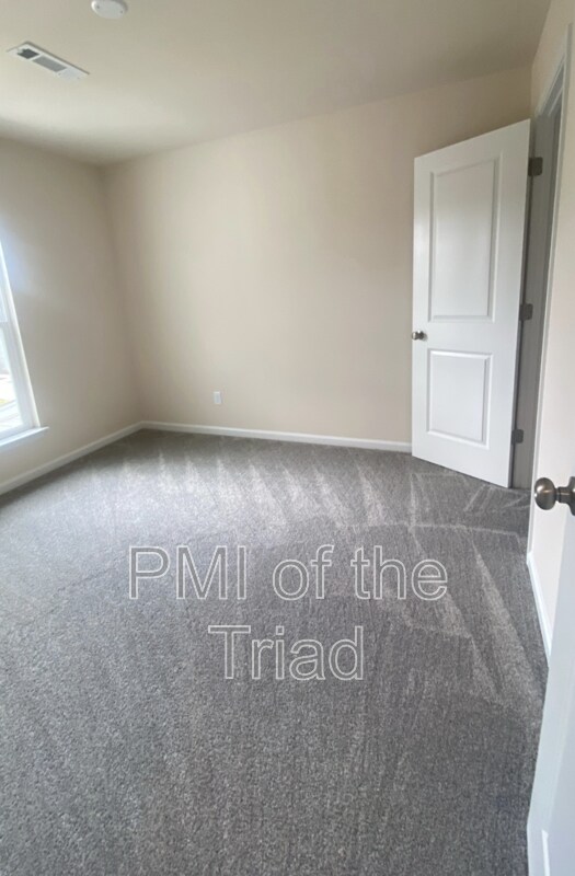 Building Photo - 4003 Beckton Trl