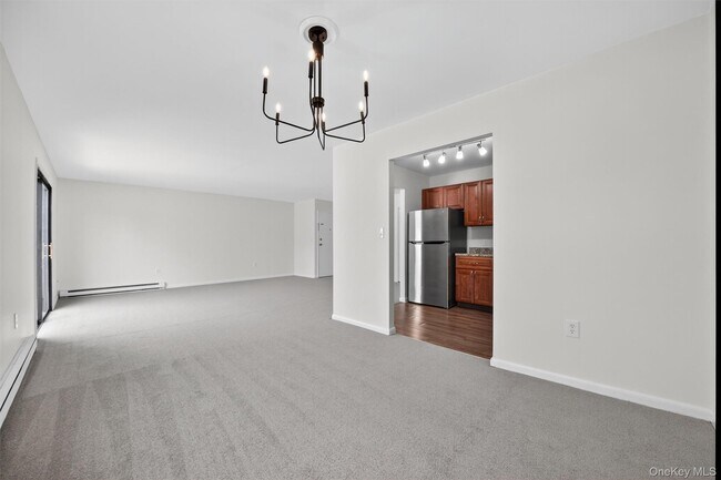 Building Photo - 16 Scarborough Ln