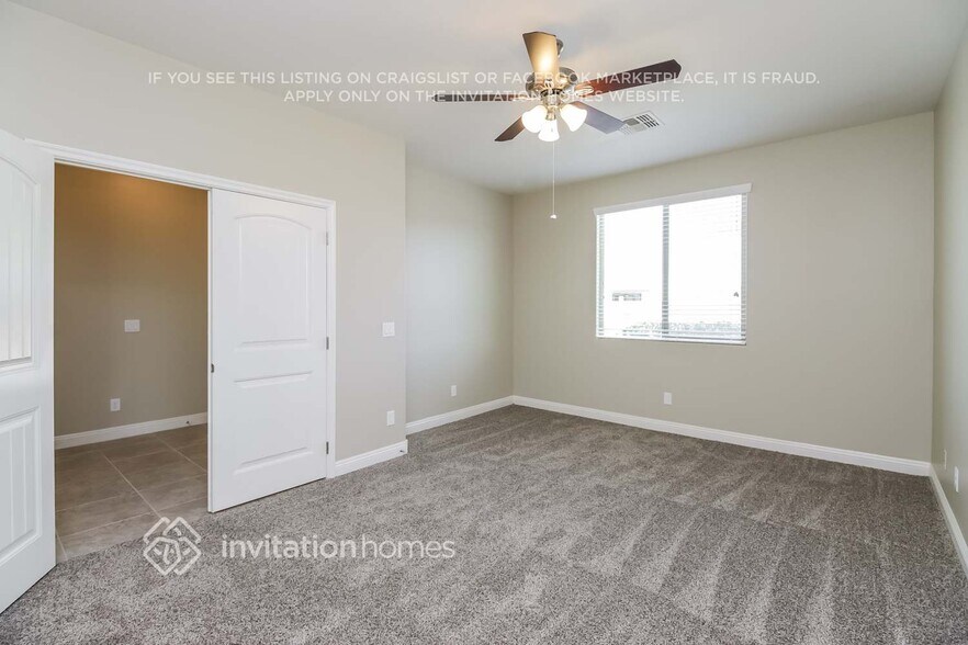 Building Photo - 1063 W Brangus Way