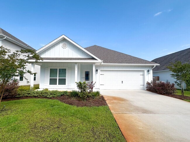 Primary Photo - Single story 4 bedroom 2 bath home in Pres...