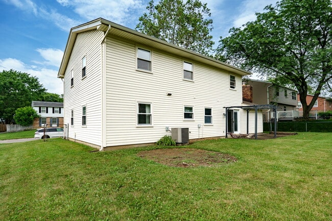Building Photo - 4024 Quail Bush Dr