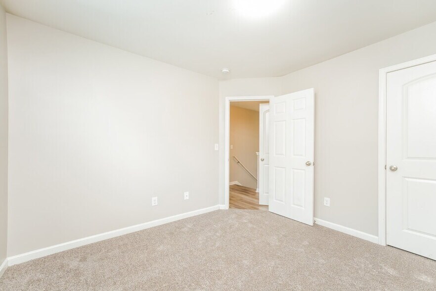 Building Photo - 1223 To Lani Path