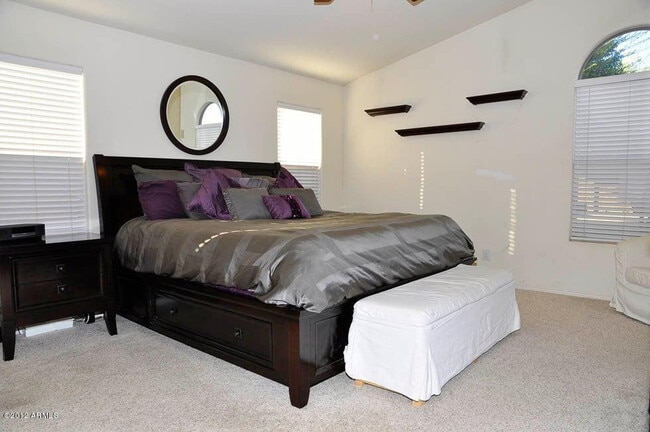 Building Photo - 3713 E Monona Dr